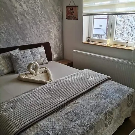 Milosavljevic Lägenhet Divčibare